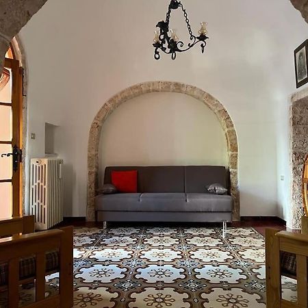 Villa Il Trullo Dei Nonni à Locorotondo Extérieur photo